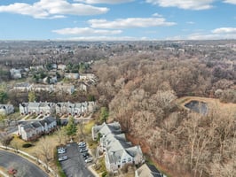 Old Farm Ln-S0801-025.jpg