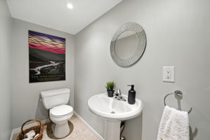  Photo 44