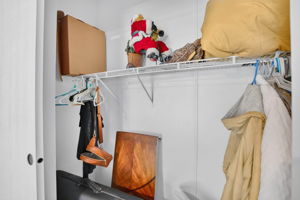 Closet 2