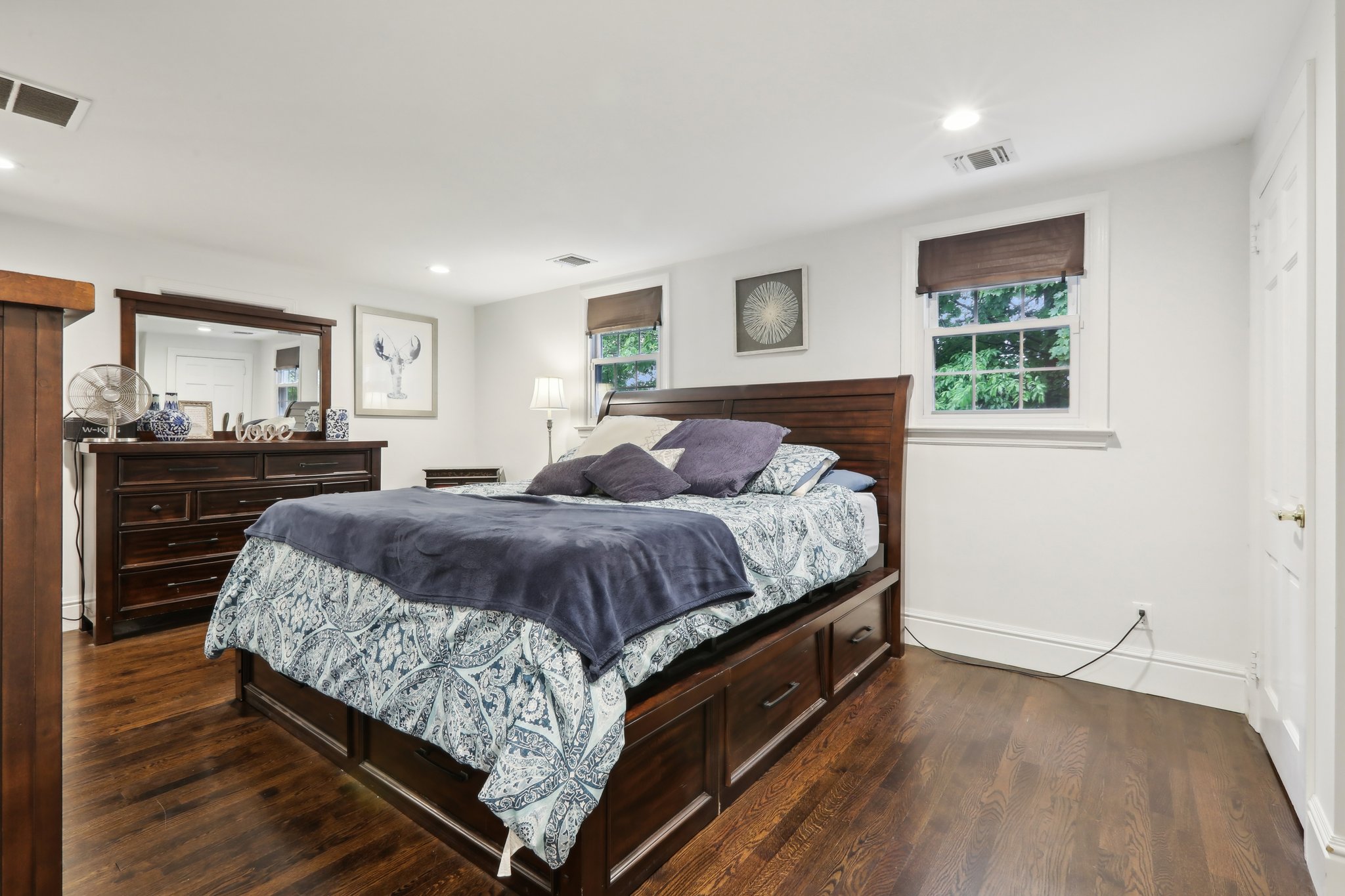 Ridgewood Rd-2305-025.jpg