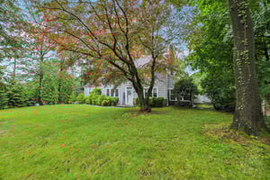 Ridgewood Rd-2305-003.jpg