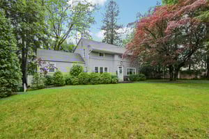 Ridgewood Rd-2305-004.jpg