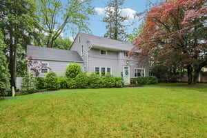 Ridgewood Rd-2305-005.jpg