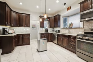 Ridgewood Rd-2305-015.jpg