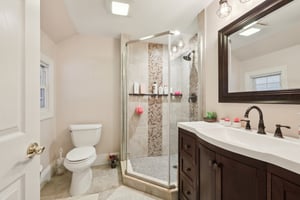 Ridgewood Rd-2305-019.jpg