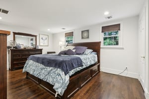 Ridgewood Rd-2305-025.jpg