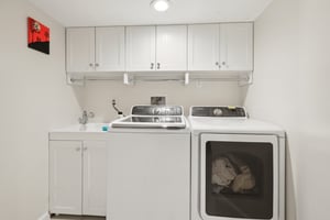 Ridgewood Rd-2305-035.jpg