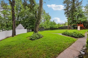 Ridgewood Rd-2305-041.jpg