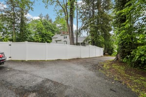 Ridgewood Rd-2305-051.jpg