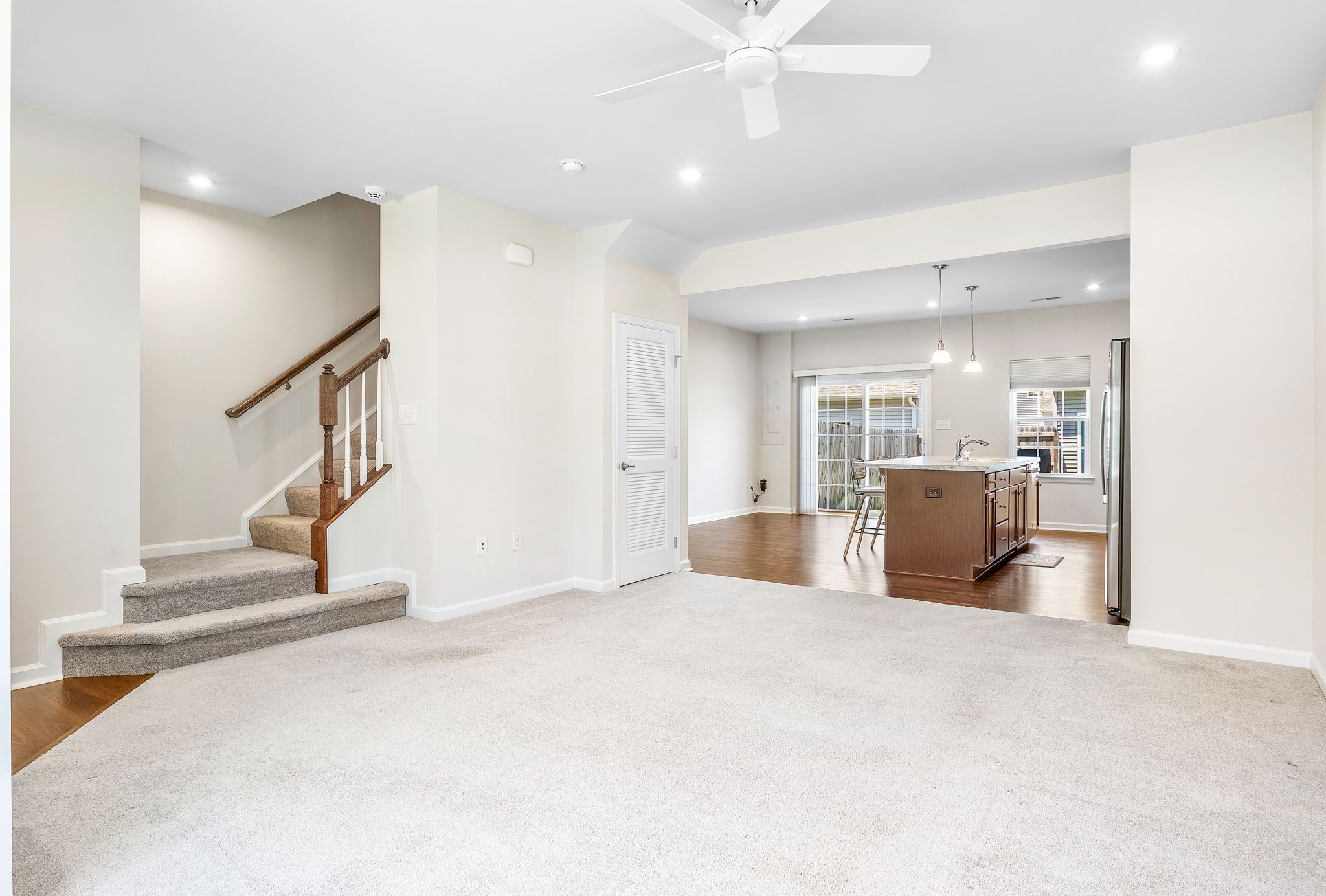 08-Living Room