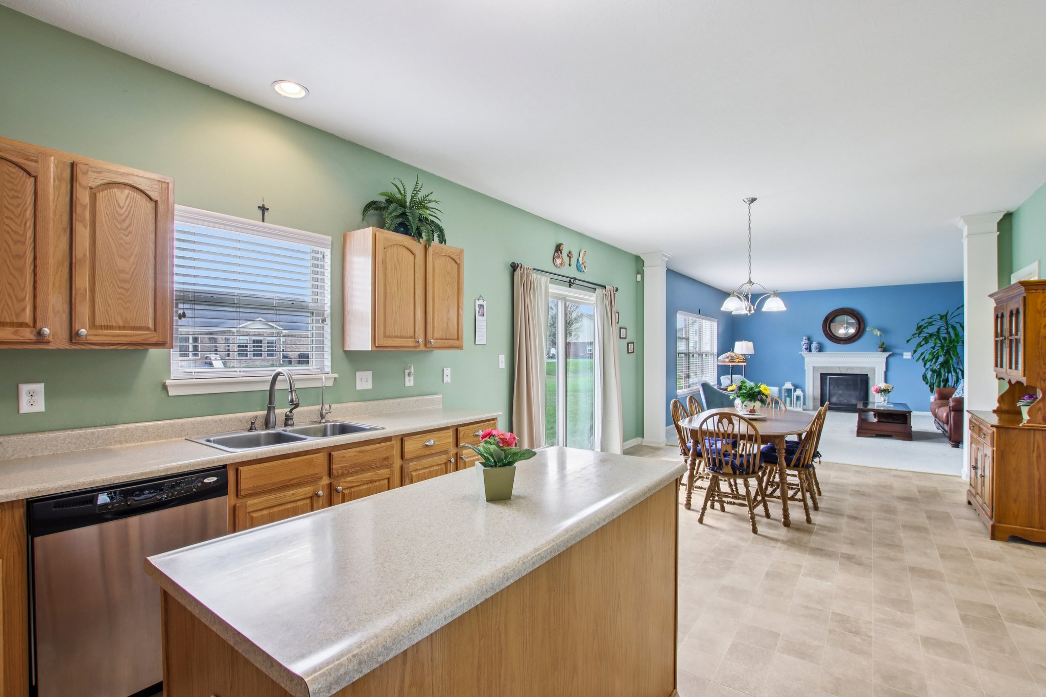 Bayard Dr-S0104-023.jpg