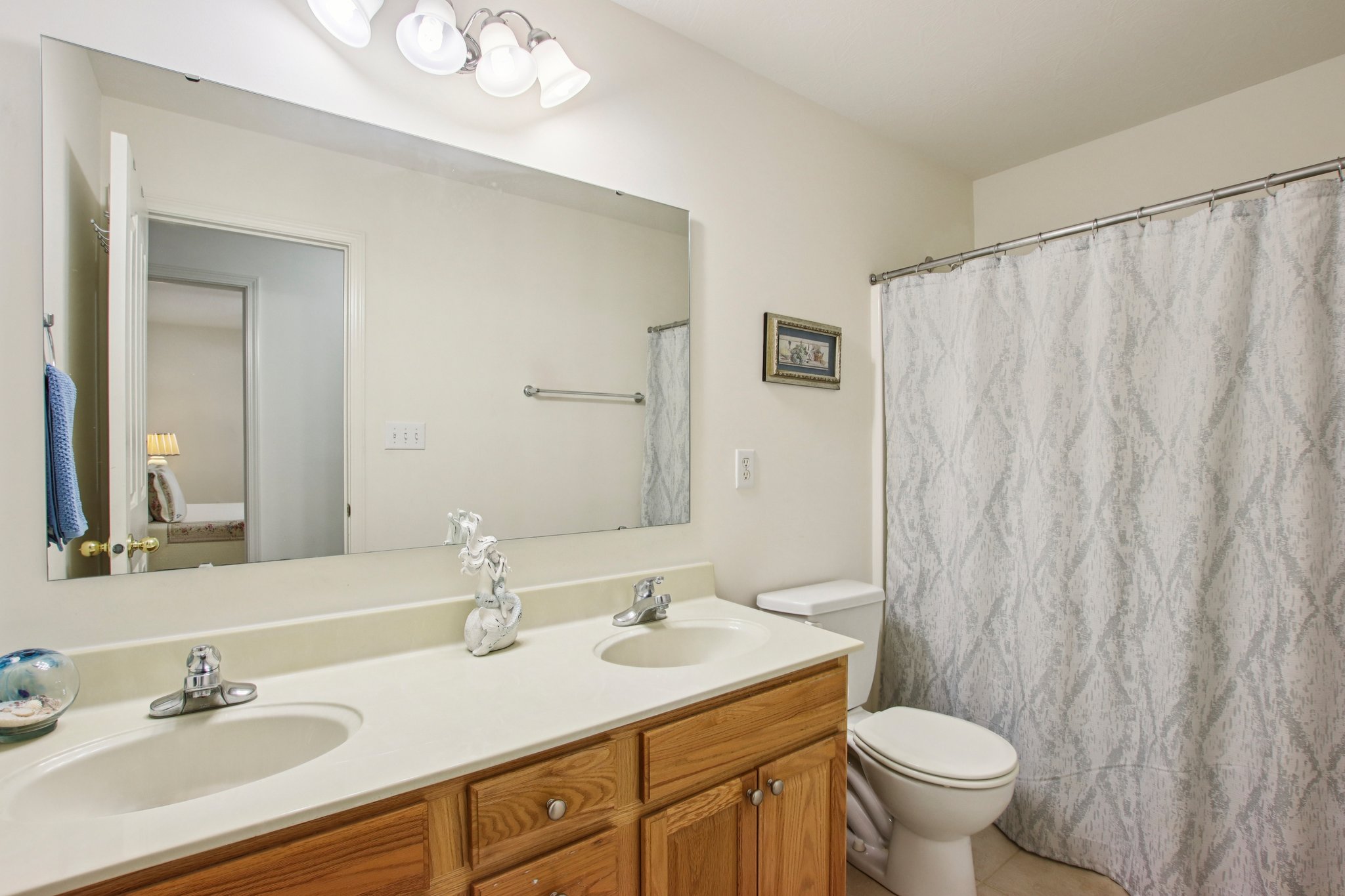 Bayard Dr-S0104-041.jpg