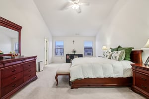 Bayard Dr-S0104-032.jpg