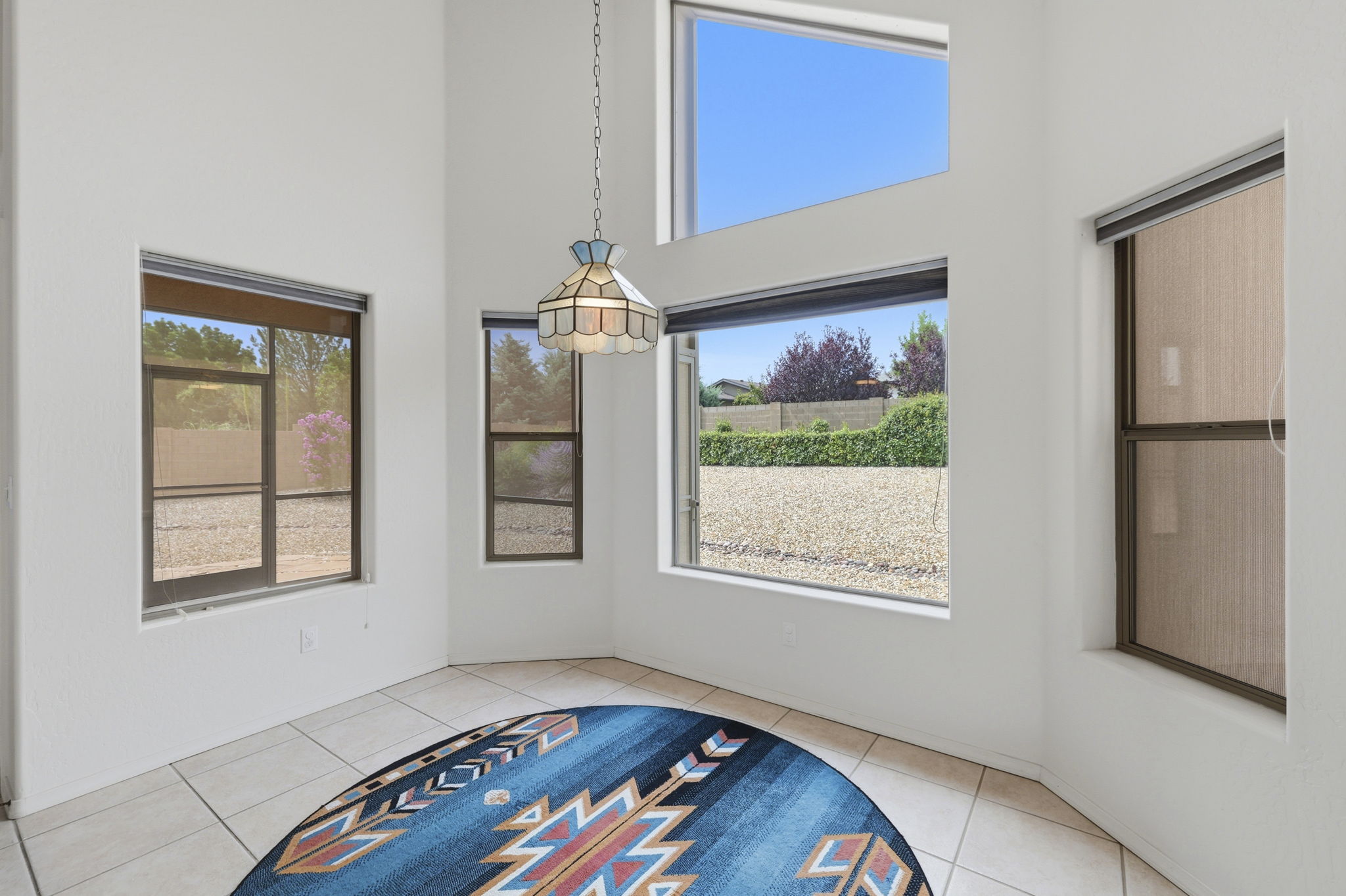 Breakfast Nook 2