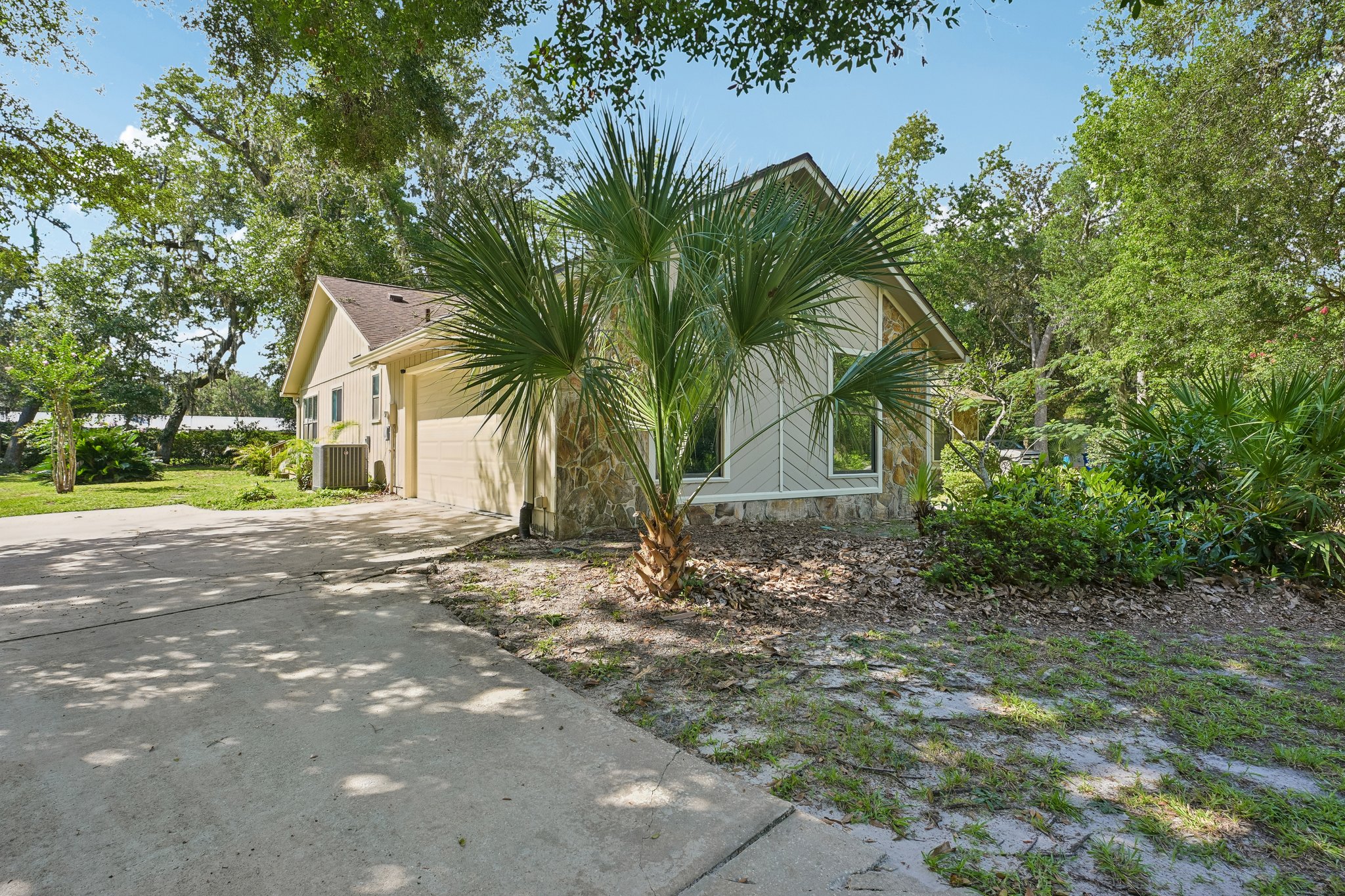 Swiss Oaks Ct-S0708-002.jpg