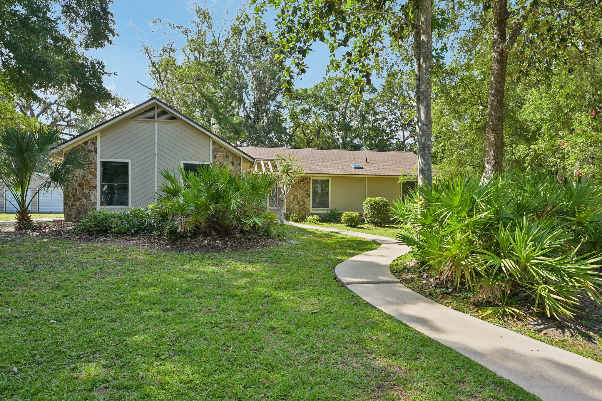 Swiss Oaks Ct-S0708-005.jpg