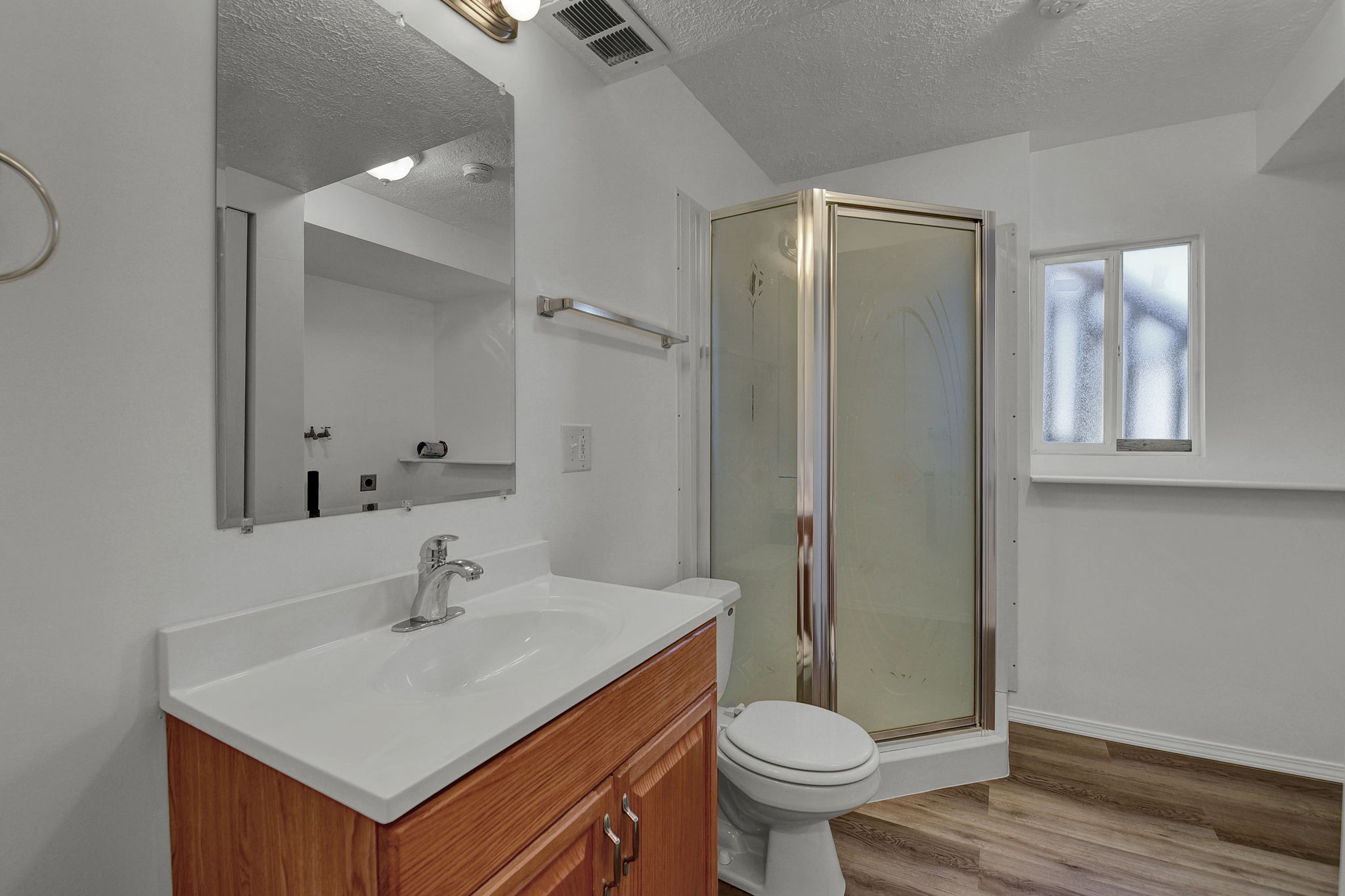  786 W 1740 N, Clinton, UT 84015, US Photo 13