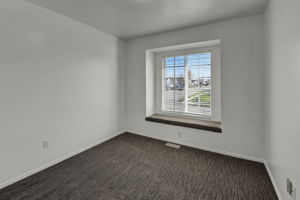  786 W 1740 N, Clinton, UT 84015, US Photo 11