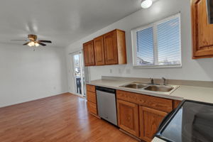  786 W 1740 N, Clinton, UT 84015, US Photo 5