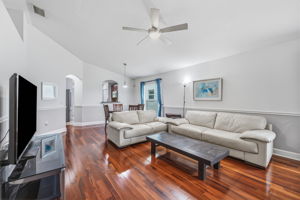 7 - 7861 Tuscany Woods Dr, Tampa, FL 33647