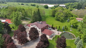  Photo 0