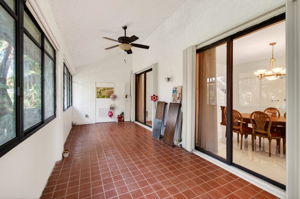  Photo 60