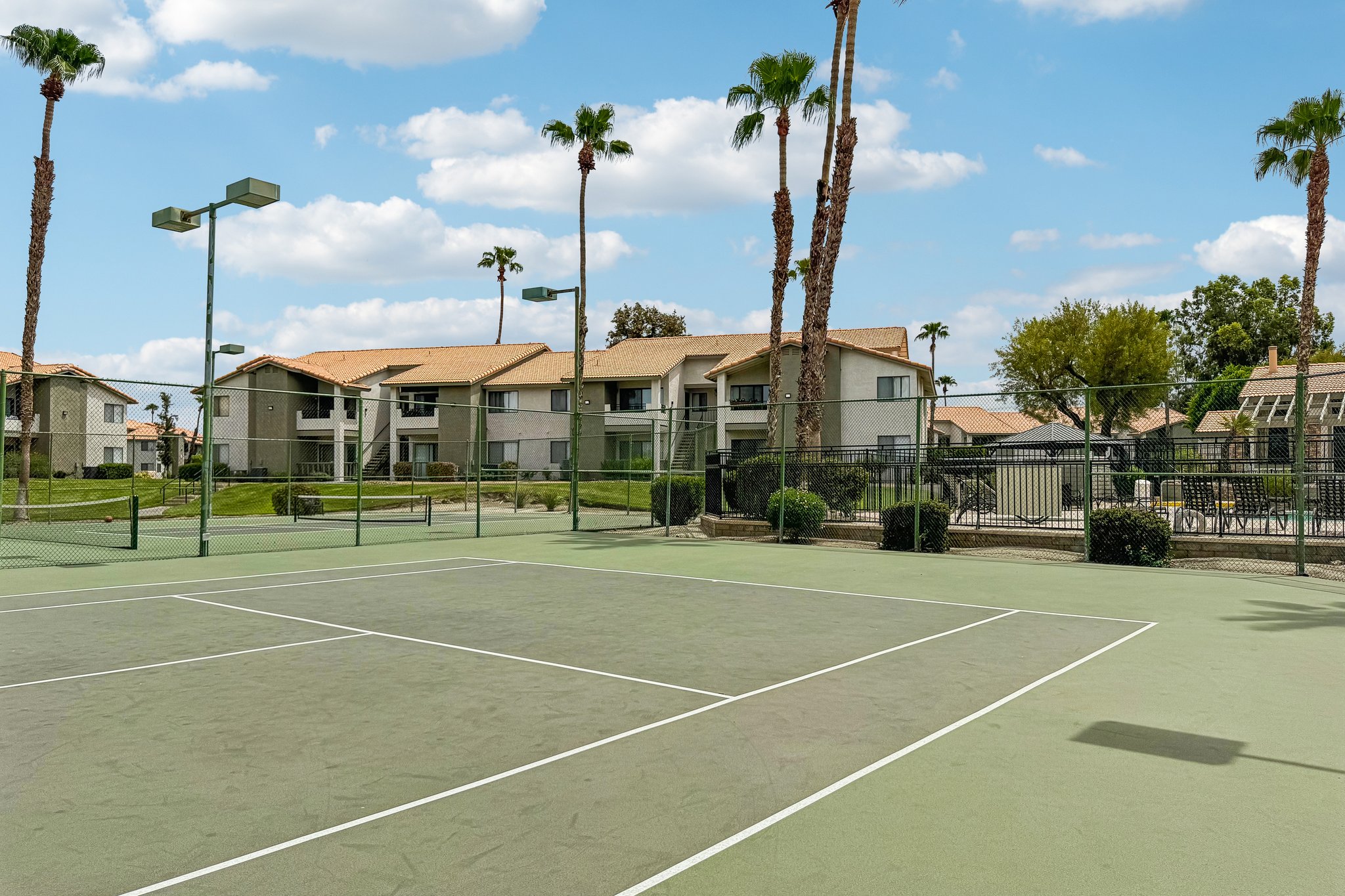 Avenue 42 1505-1408-911.jpg