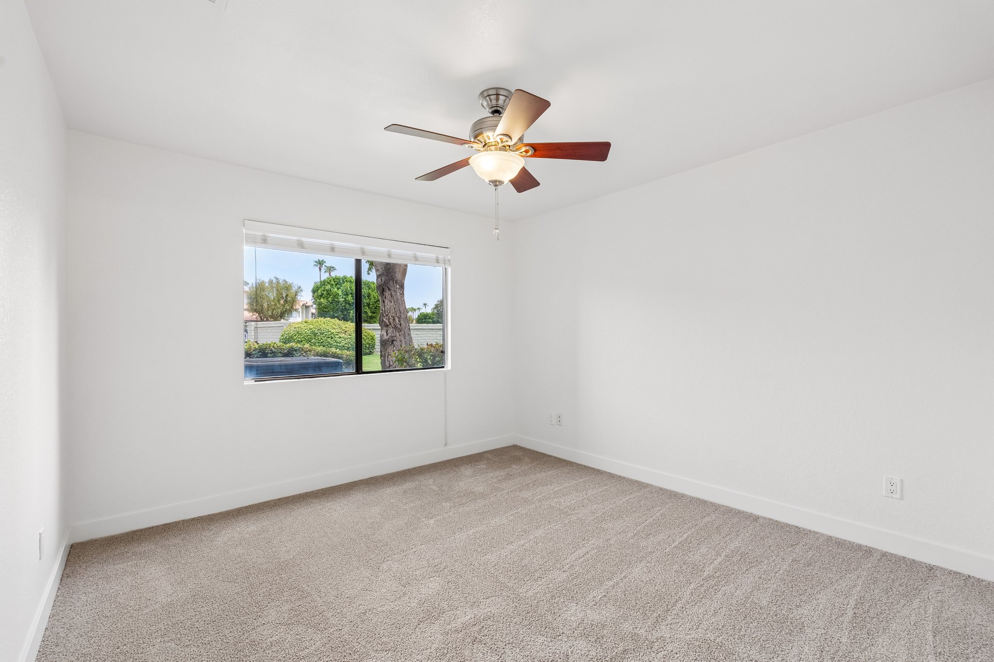 Avenue 42 1505-S1408-015.jpg