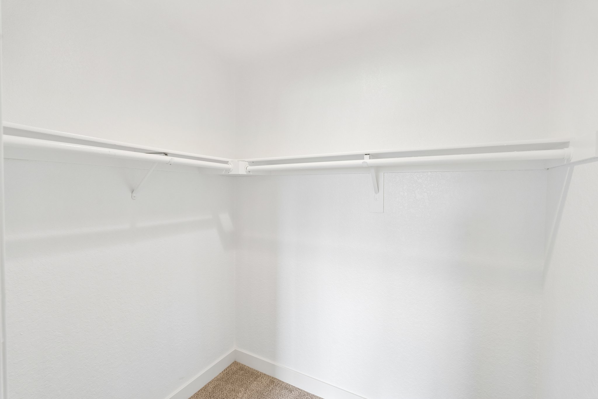 Avenue 42 1505-S1408-016.jpg