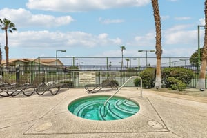 Avenue 42 1505-1408-907.jpg
