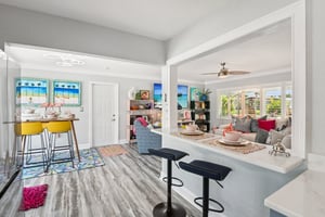 Causeway Blvd-S2208-019.jpg