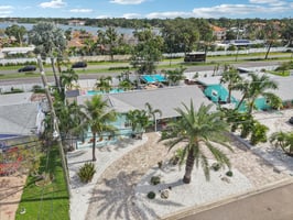 Causeway Blvd-S2208-046.jpg