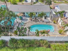 Causeway Blvd-S2208-053.jpg