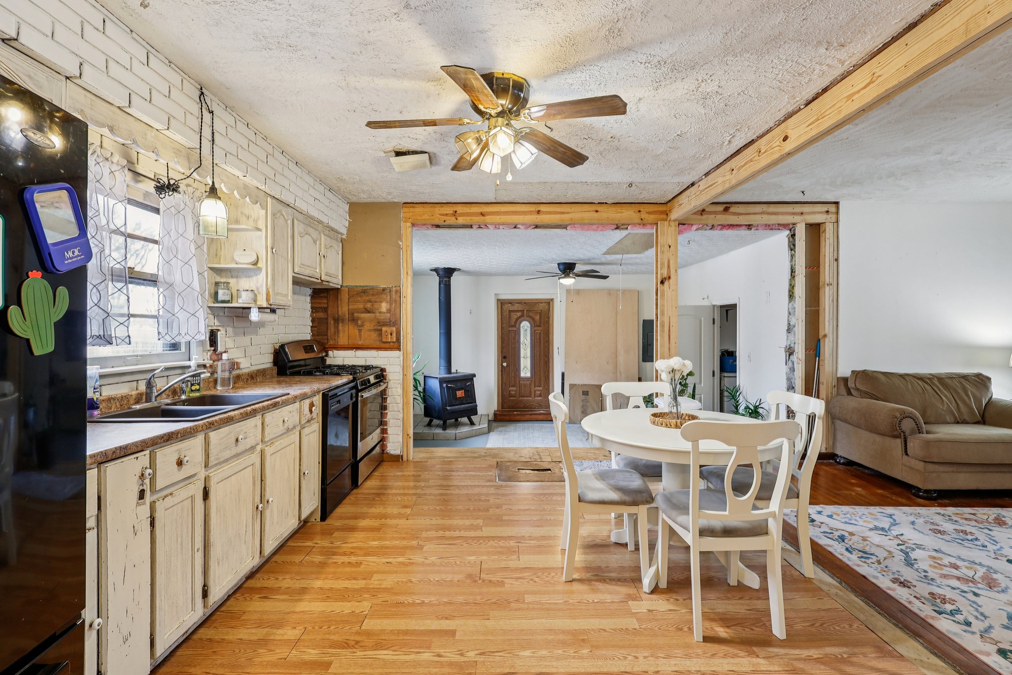 Dubois Rd-S2402-018.jpg