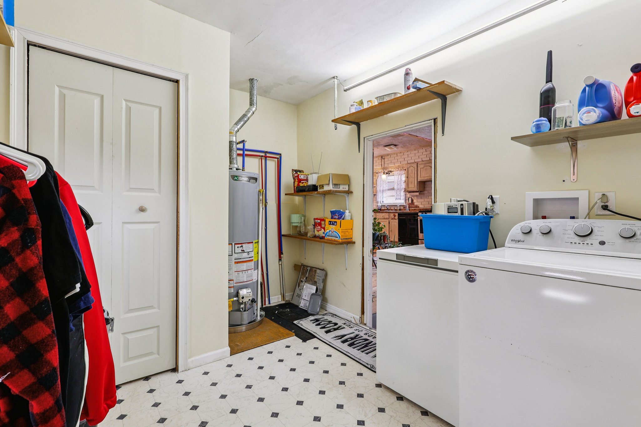 Dubois Rd-S2402-022.jpg