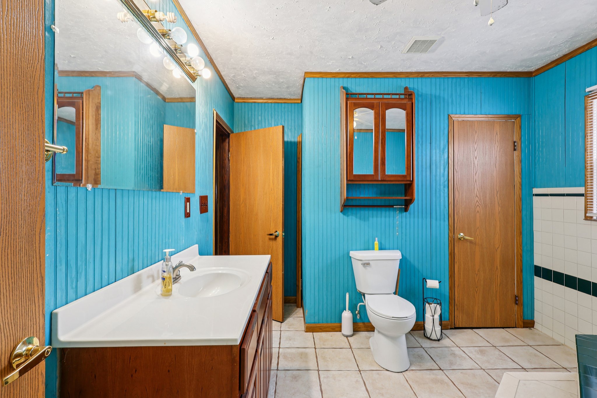 Dubois Rd-S2402-031.jpg