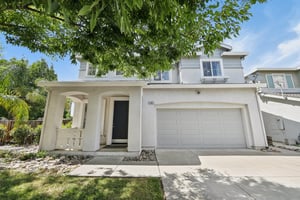 Harold Smith Dr-002.jpg