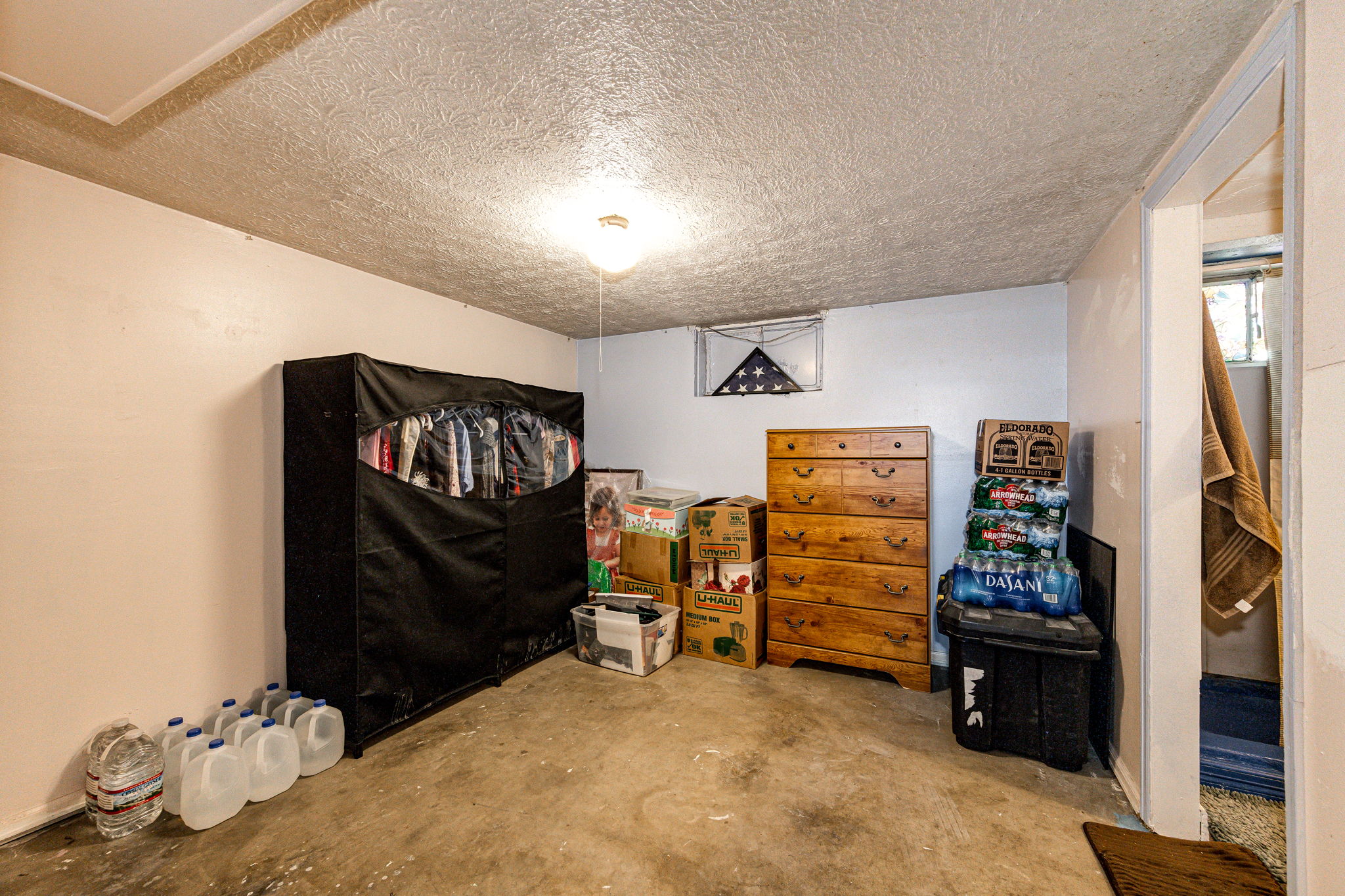 Bonus room area in the basement that was used as a bedroom for many years. Has it’s own bathroom!