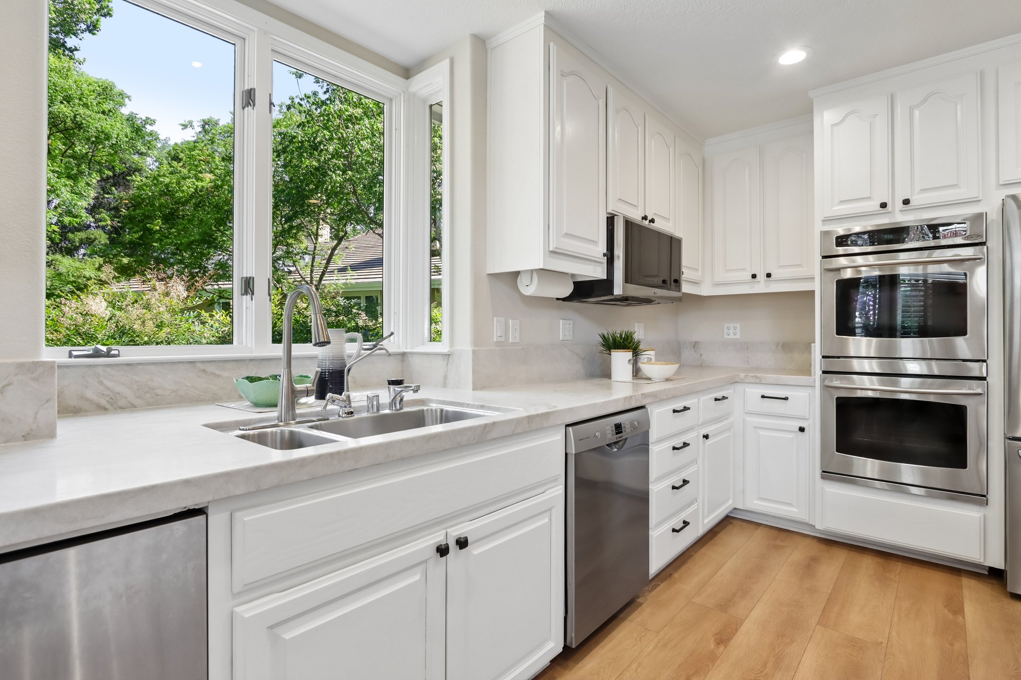 Honors Ct-S2205-029.jpg