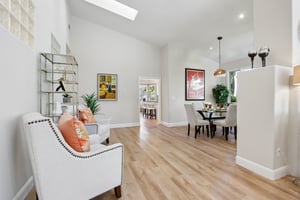 Honors Ct-S2205-015.jpg