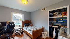  Photo 41