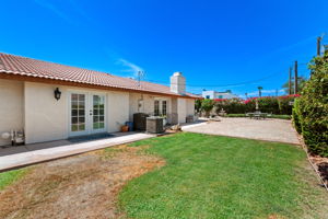  Photo 28