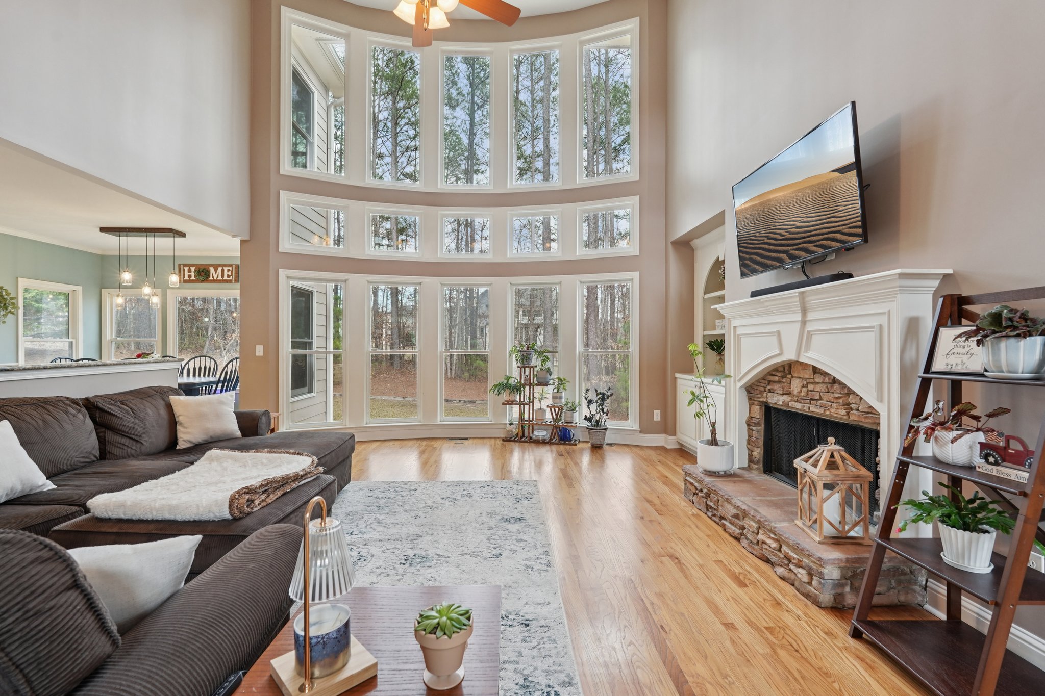 Highcrest Dr-S1801-011.jpg