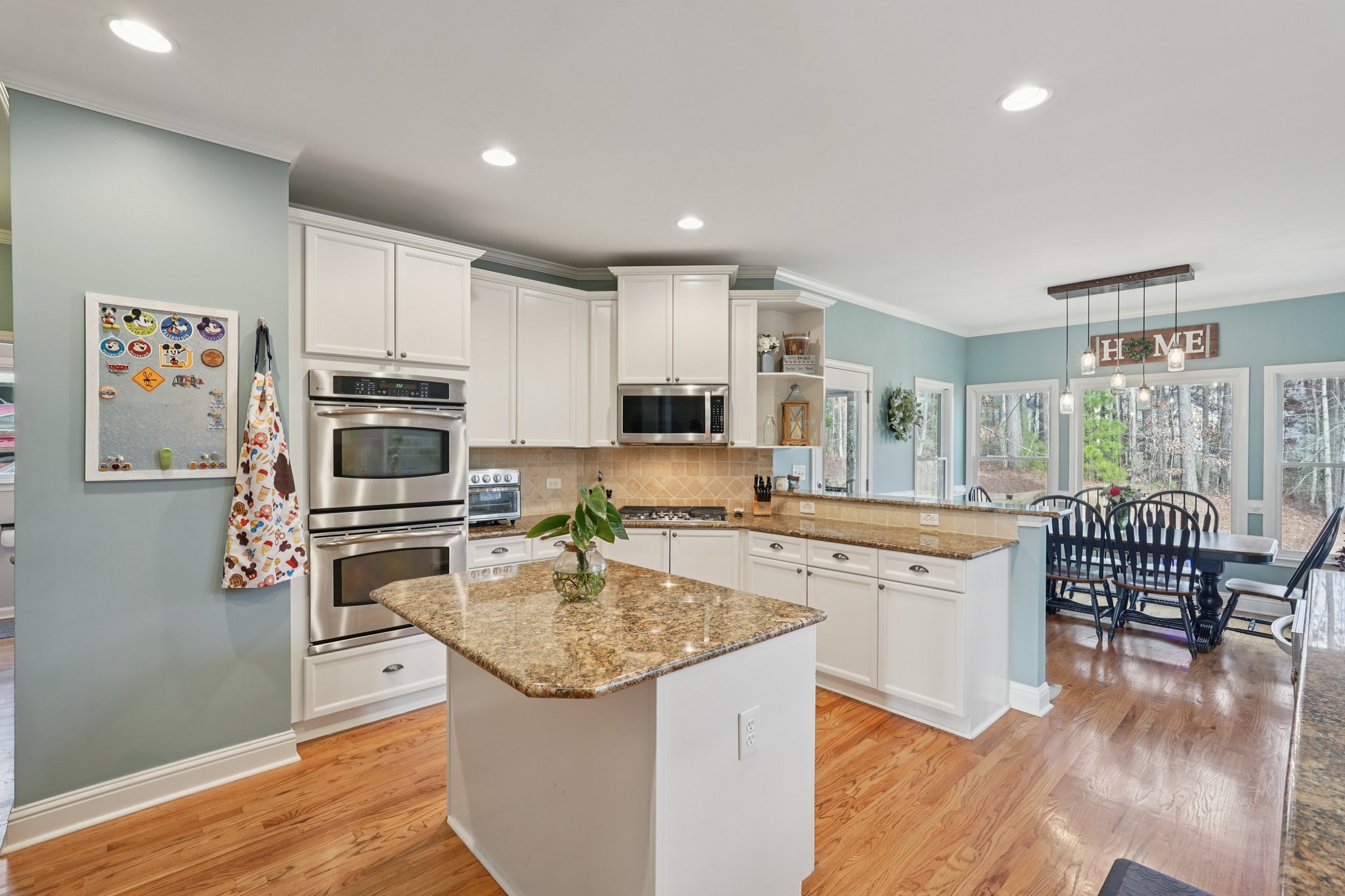 Highcrest Dr-S1801-020.jpg