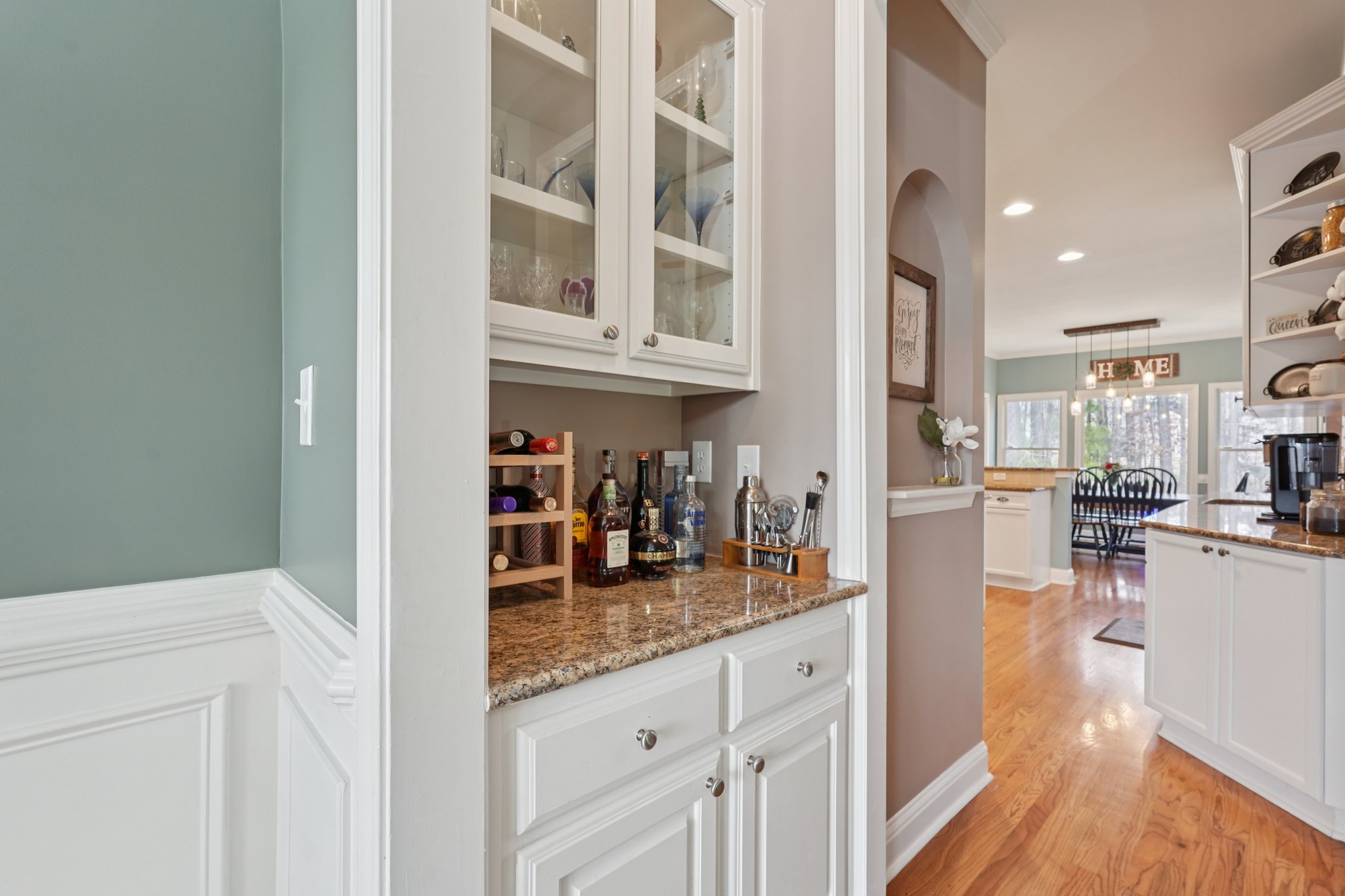 Highcrest Dr-S1801-028.jpg