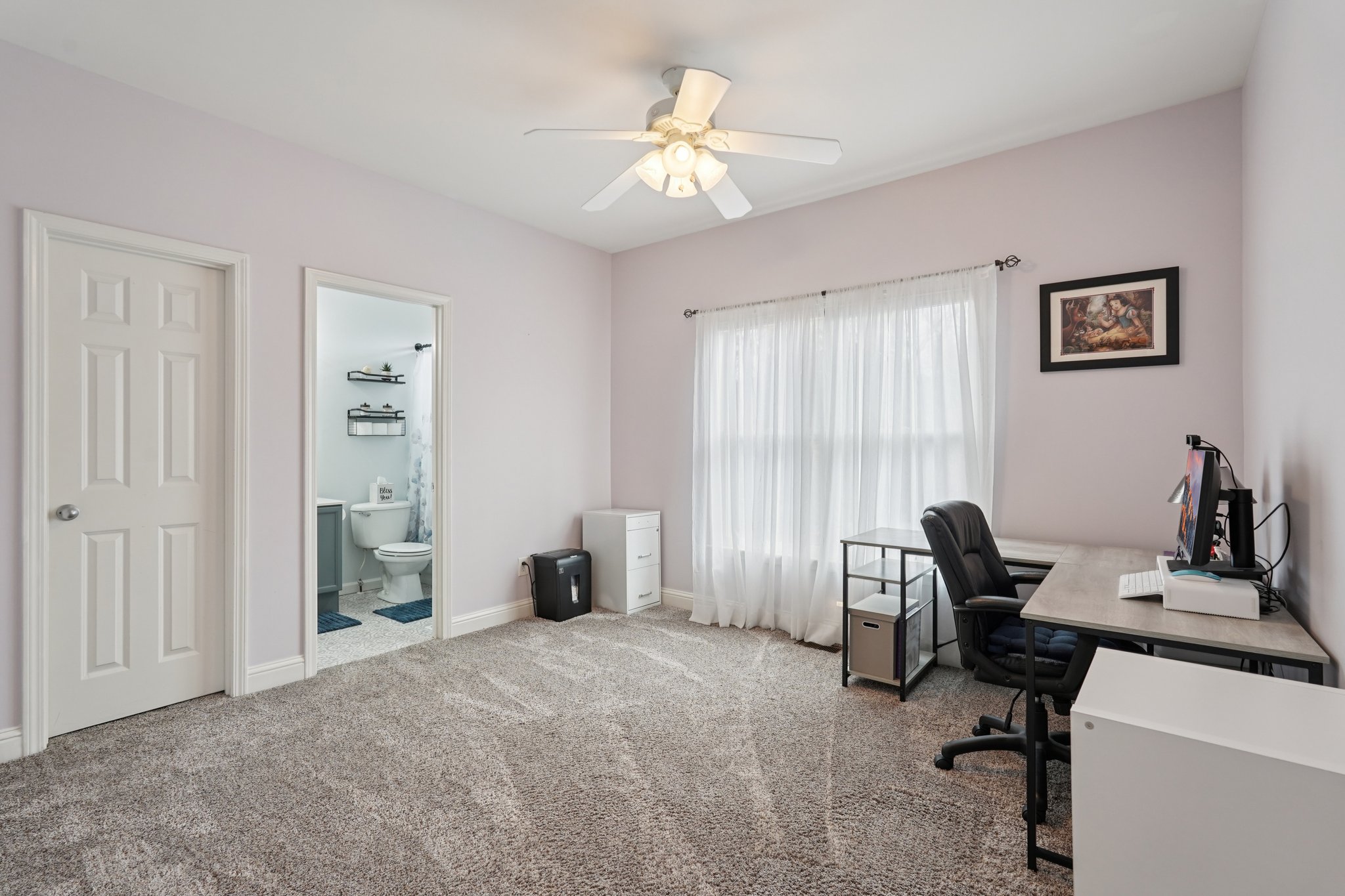 Highcrest Dr-S1801-036.jpg