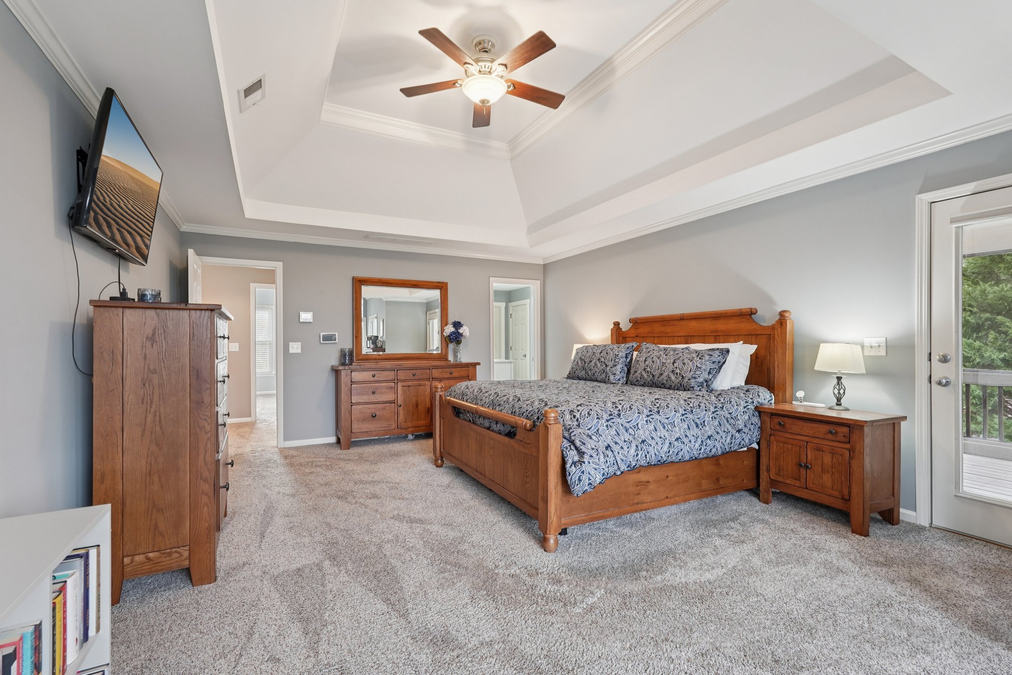 Highcrest Dr-S1801-056.jpg