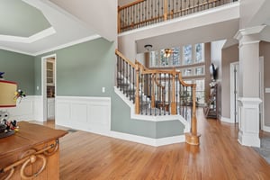 Highcrest Dr-S1801-007.jpg