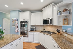 Highcrest Dr-S1801-026.jpg