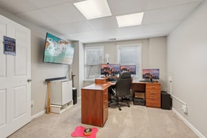 Highcrest Dr-S1801-048.jpg